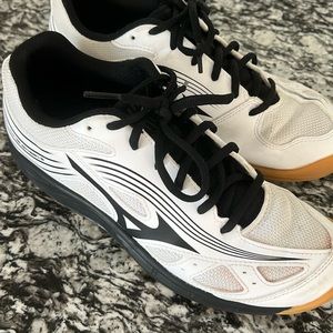 Women’s volleyball mizuno